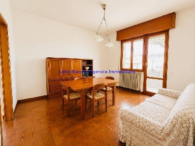 Villa bifamiliare via Tombesi, Pantano, Pesaro