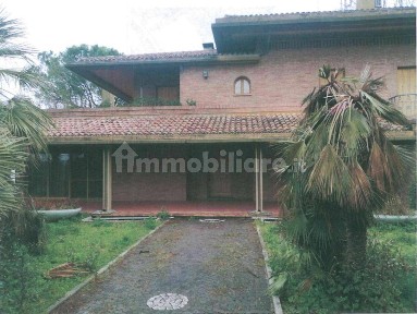 Villa all'asta via Fosso Fogliano, Pesaro