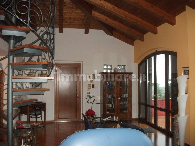 Villa unifamiliare, ottimo stato, 375 m², Mondolfo