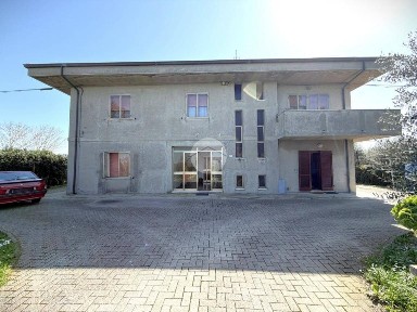 Villa bifamiliare via Mario Sironi 7, Torrette - Ponte Sasso, Fano