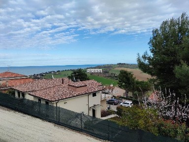 Villa bifamiliare via Delle Querce, Trebbiantico, Pesaro