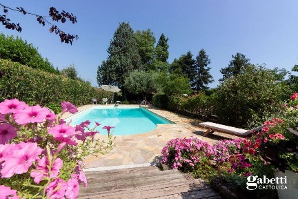 Villa bifamiliare, buono stato, 585 m², Torraccia - Tre Ponti, Pesaro