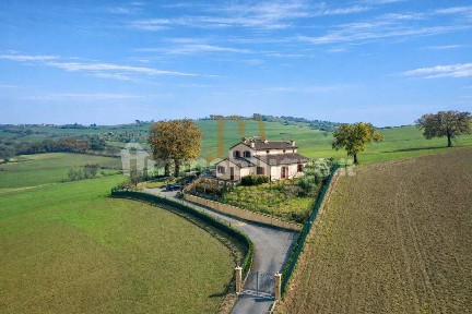 Villa unifamiliare Strada Molino Maggiotti, Santa Maria dell'Arzilla, Pesaro