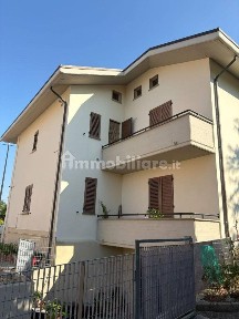 Villa unifamiliare via Roma, Piagge, Terre Roveresche