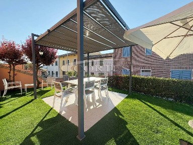 Villa unifamiliare Strada Monte Rosario 7, San Costanzo