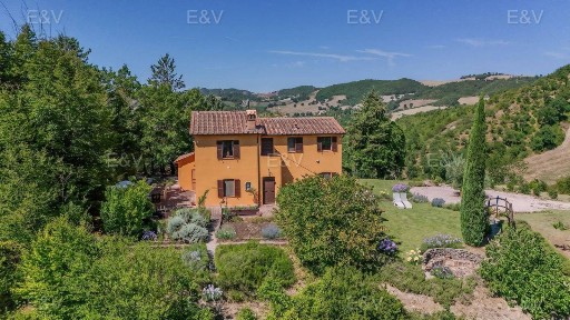 Villa unifamiliare Vocabolo Cà Betto, Sant'Angelo in Vado