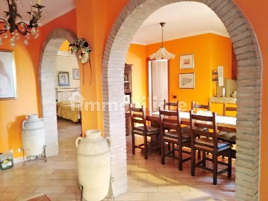 Villa bifamiliare via Belvedere, Vallefoglia