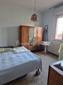 Villa bifamiliare via Fabriano, Tombaccia, Pesaro