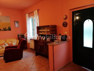 Villa unifamiliare Ospedale Fossombrone, Centro, Fossombrone