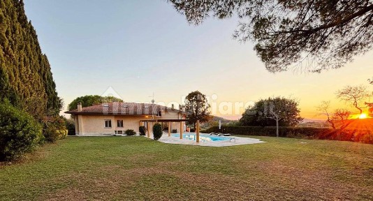 Villa unifamiliare via Adda 22, Cattabrighe - Vismara, Pesaro