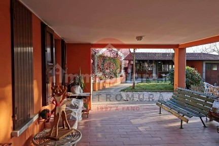 Villa unifamiliare Strada Delle Caminate, Caminate, Fano