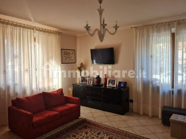 Villa unifamiliare viale Cesare Rossi, Ospedale, Fano