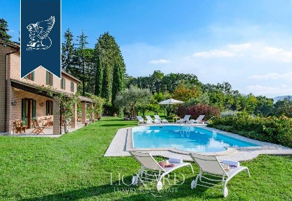 Villa unifamiliare, buono stato, 370 m², Urbino