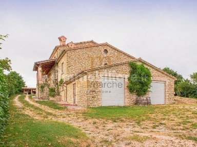 Villa unifamiliare Localita Casale, Cantiano