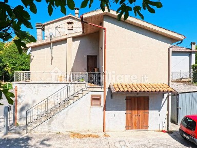 Villa plurifamiliare, buono stato, 154 m², Canavaccio, Urbino