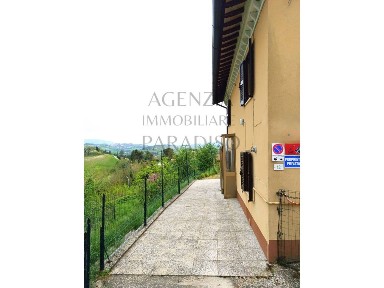 Villa unifamiliare, buono stato, 100 m², Urbino