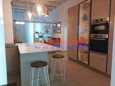 Villa bifamiliare, ottimo stato, 178 m², Passeggi - Don Gentili, Fano