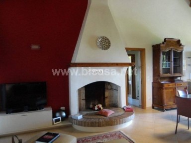 Villa unifamiliare via Roma, Sant'Angelo In Lizzola, Vallefoglia