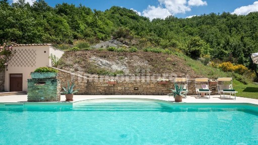 Villa unifamiliare, ottimo stato, 490 m², Apecchio