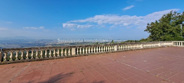 Villa unifamiliare, ottimo stato, 710 m², Tavullia