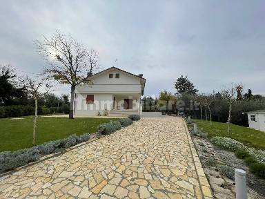 Villa bifamiliare, buono stato, 530 m², Pirano Alto I, Tavullia