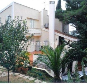 Villa unifamiliare, ottimo stato, 559 m², Trebbiantico, Pesaro