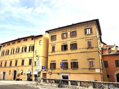 Quadrilocale via Marzia 4, Centro Storico, Perugia