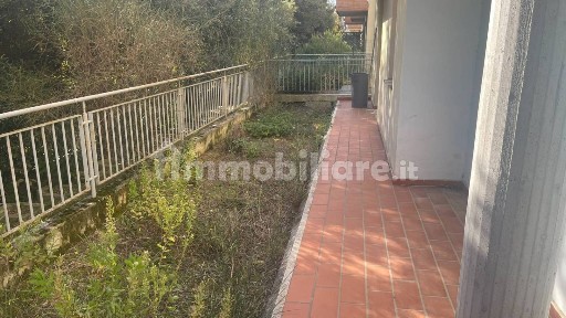 Trilocale via Gisa Giani, Montelaguardia, Perugia