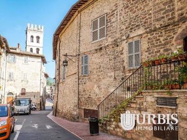 Appartamento via San Paolo, Centro Storico, Assisi