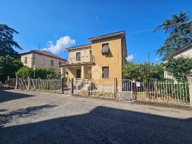 Quadrilocale via Orazio, Sanmagno, Sterpete, Corvia, Foligno