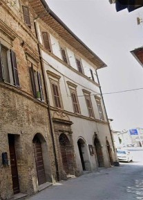 Appartamento all'asta via Amedeo di Savoia 23, Cannara
