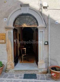 Scheggia e Pascelupo, Via Roma