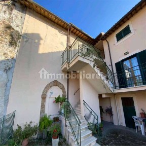 Appartamento all'asta frazione Morgnano 35, Spoleto
