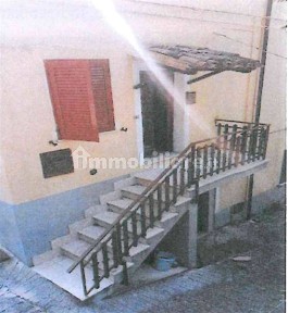 Appartamento all'asta Grotti, Sant'Anatolia di Narco