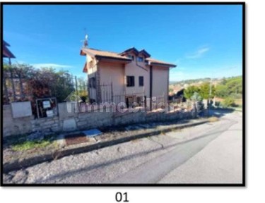 Appartamento all'asta via Fabbroni, 6, Passignano sul Trasimeno