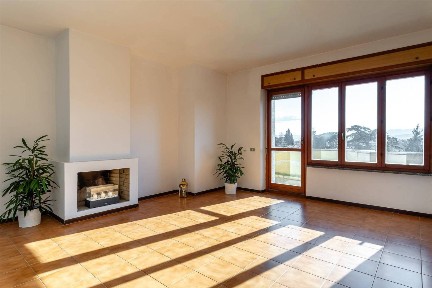 Trilocale viale Cesare Battisti 20K, Viale Roma, Foligno