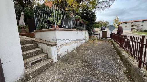 Appartamento via Casina Nova 14, Centro, Paciano