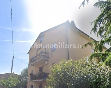 Appartamento all'asta via del Frumento, Perugia