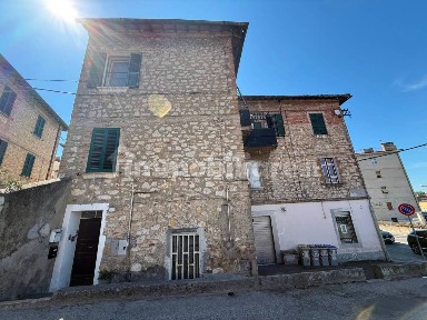 Trilocale via della Ferrovia, Semicentro - Stazione, Perugia