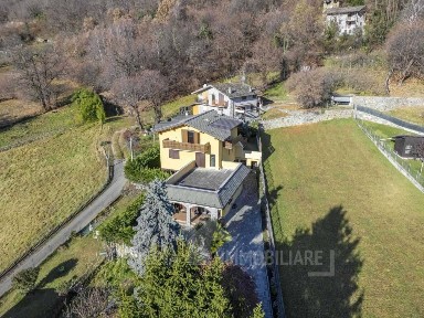Villa unifamiliare via Rodola 33, Centro, Tresivio