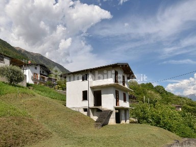 Villa unifamiliare via San Michele, Centro, Cercino
