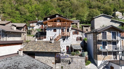 Buglio in Monte, Via Gorizia, 10