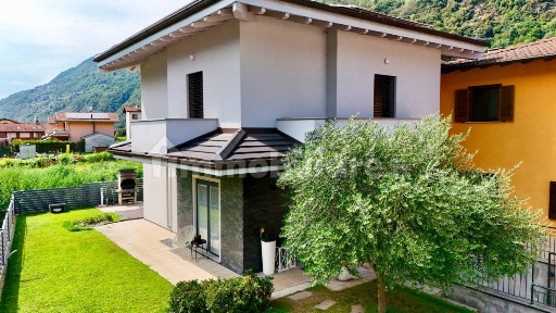 Villa unifamiliare via Valeriana 26, Campovico, Morbegno