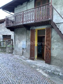 Villa unifamiliare via Roma 11, Fusine
