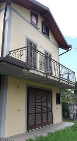 Villa unifamiliare via Cornello 155, Centro, Berbenno di Valtellina