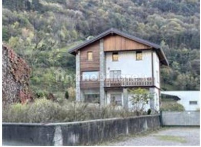 Villa all'asta via Nazionale, 76, Cosio Valtellino
