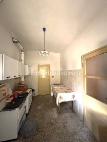 Villa unifamiliare, da ristrutturare, 200 m², Centro, Tresivio