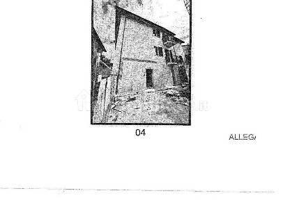 Appartamento all'asta via Isolabella 1, Foligno