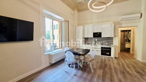 Firenze, Santa Maria Novella, Largo Fratelli Alinari