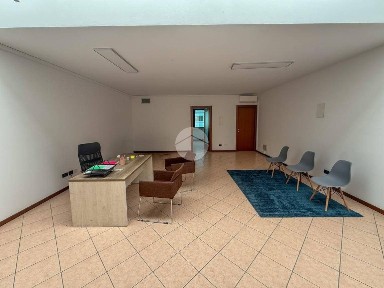 Ufficio - Studio in Affitto